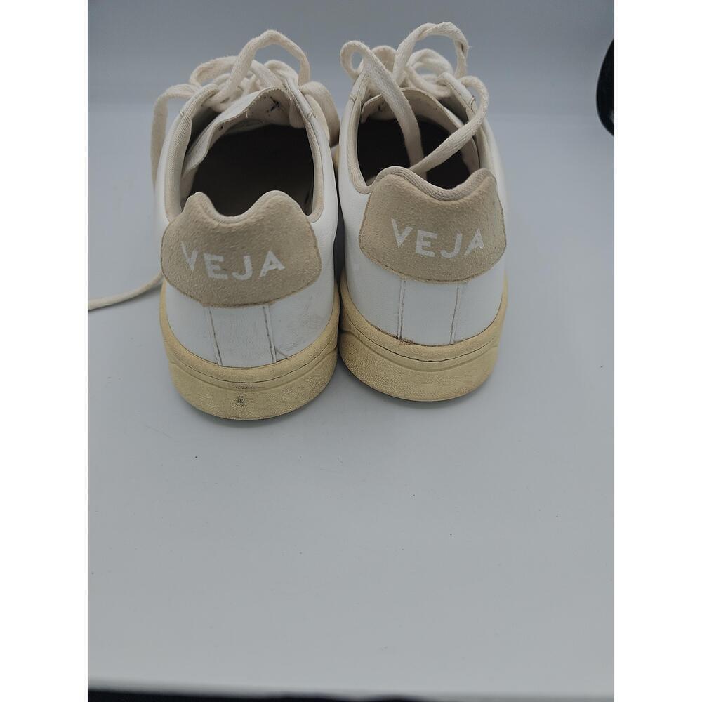 Veja Women's URCA CWL White Butter V10 Low Top Sneakers Size US 10 - Picture 14 of 16